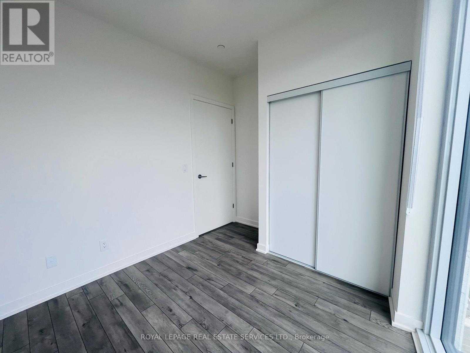 2007 - 3079 Trafalgar Road, Oakville, Ontario  L6H 7E3 - Photo 20 - W12460079