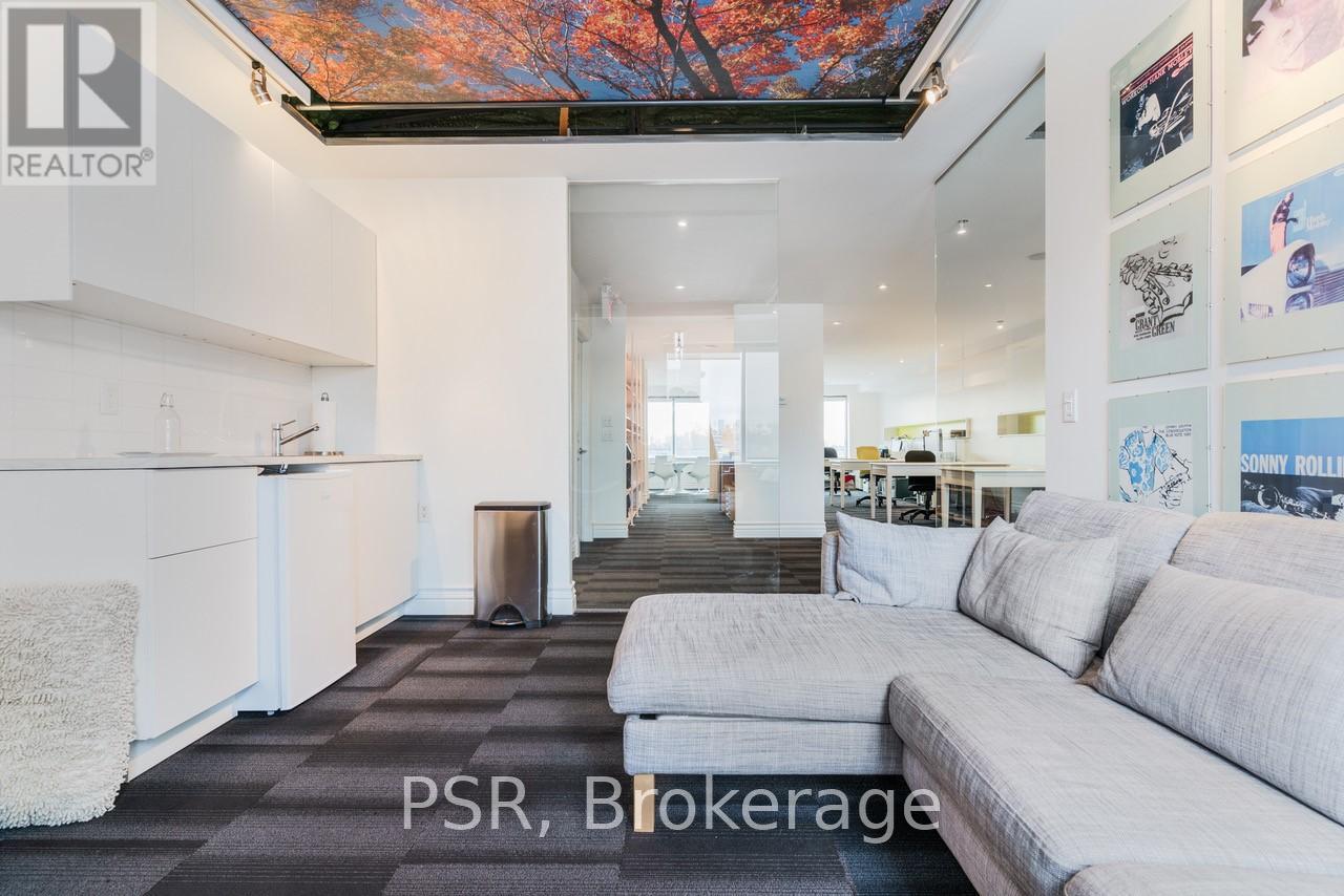 15 - 300 New Toronto Street, Toronto, Ontario  M8V 2E8 - Photo 17 - W12460081