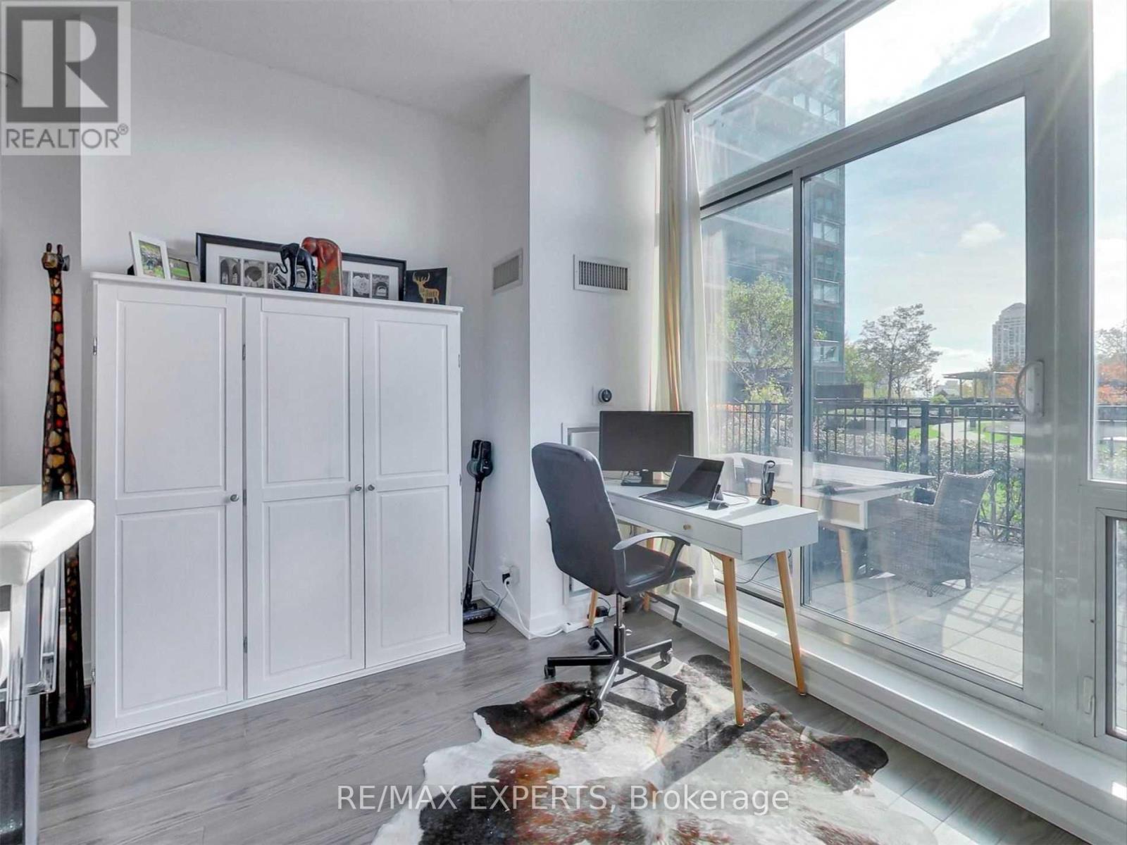 T1 - 165 Legion Road, Toronto, Ontario  M8Y 0B3 - Photo 10 - W12460083