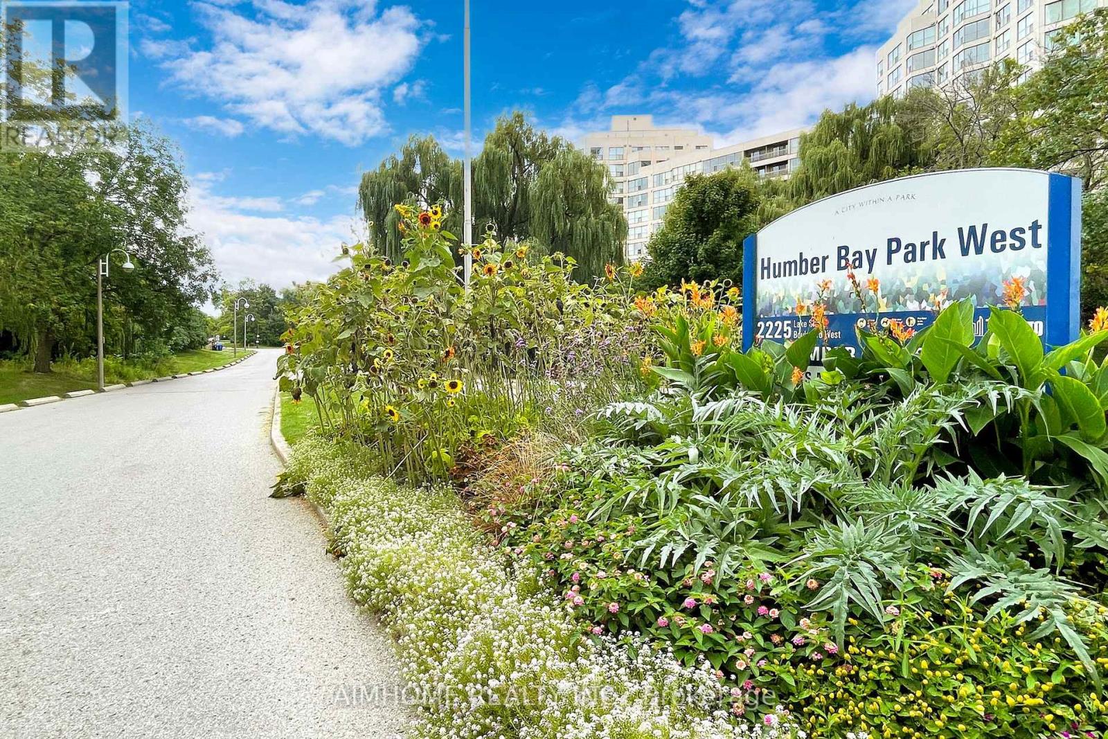 1901 - 2200 Lake Shore Boulevard W, Toronto (Mimico), Ontario  M8V 1A4 - Photo 24 - W12460095