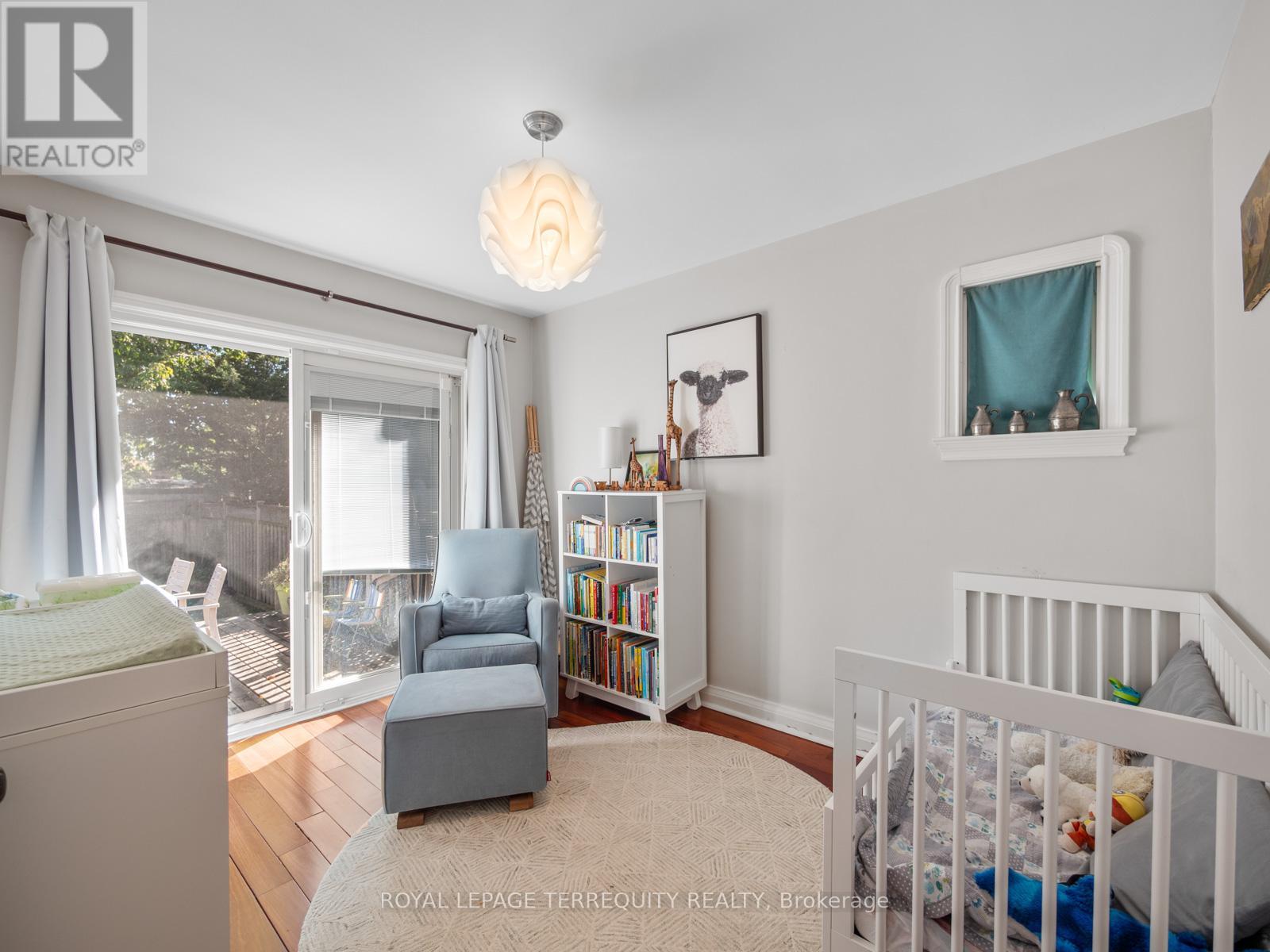 53 Glenroy Avenue, Toronto, Ontario  M8Y 2M3 - Photo 16 - W12460103