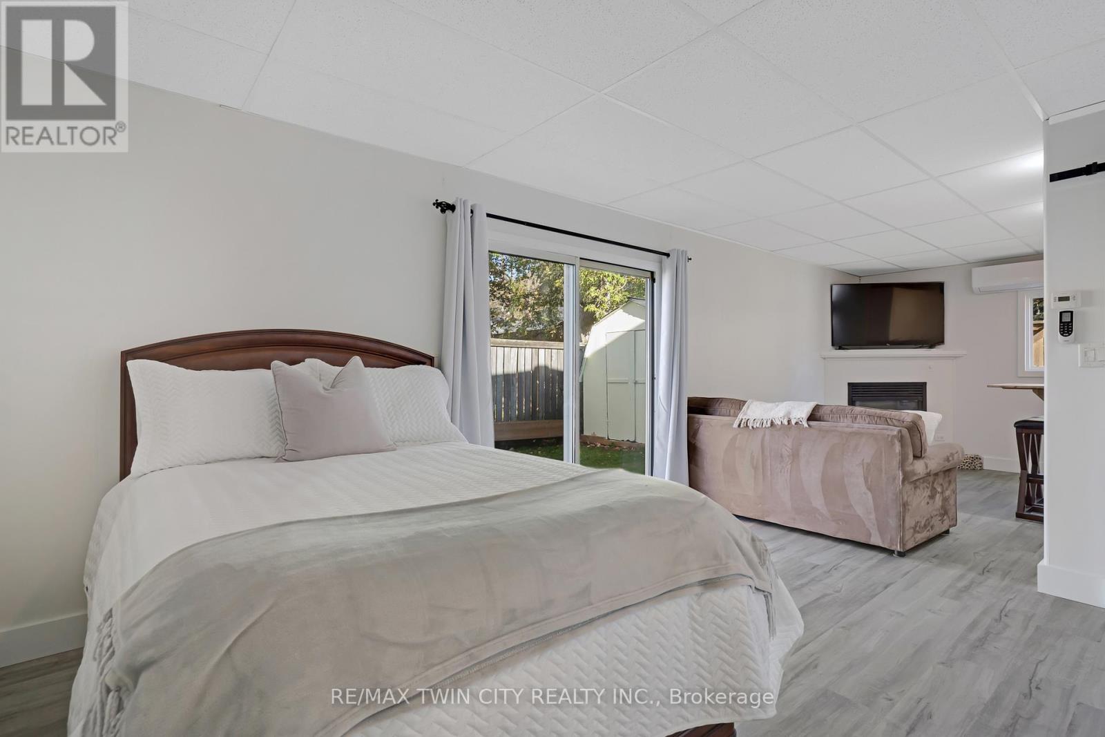 7 Frederick Street S, Halton Hills, Ontario  L7J 2B7 - Photo 29 - W12460130