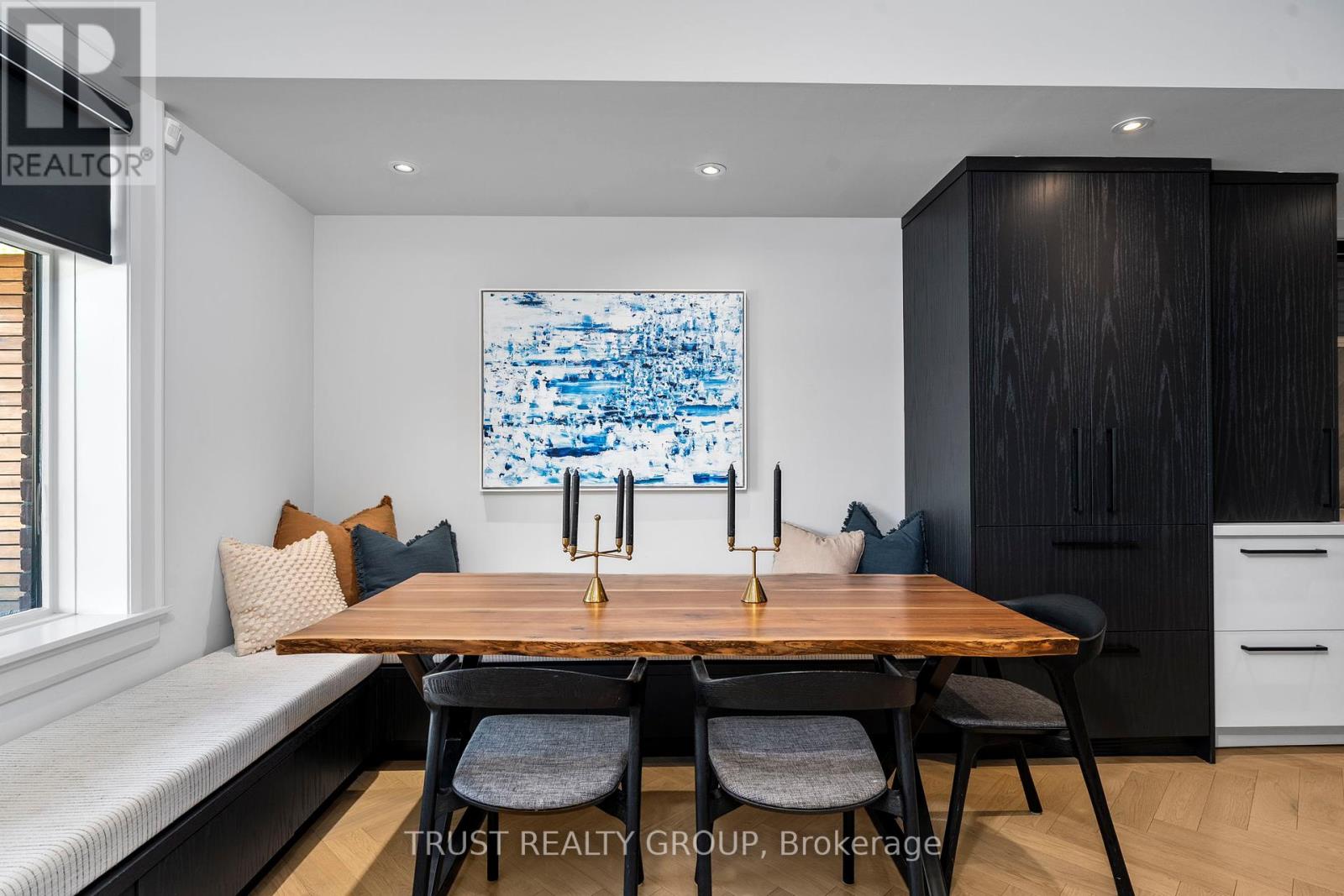 153 Wallace Avenue, Toronto, Ontario  M6H 1V1 - Photo 7 - W12460152