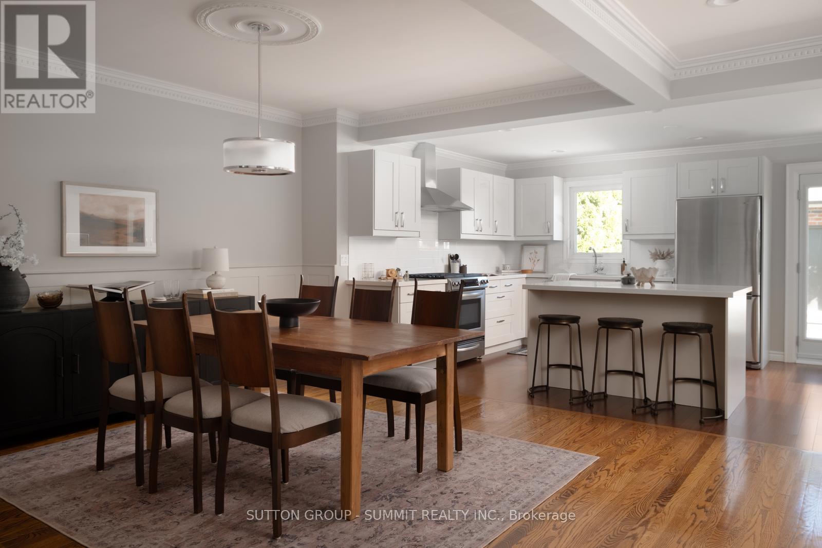 157 Humbercrest Boulevard, Toronto, Ontario  M6S 4L5 - Photo 11 - W12460164