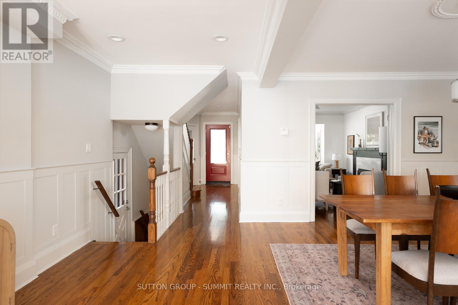 157 Humbercrest Boulevard, Toronto, Ontario  M6S 4L5 - Photo 21 - W12460164