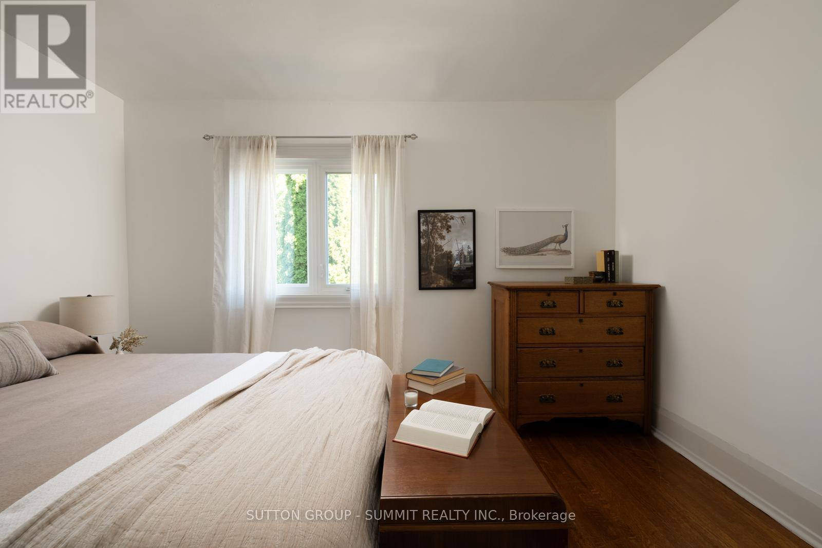 157 Humbercrest Boulevard, Toronto, Ontario  M6S 4L5 - Photo 27 - W12460164