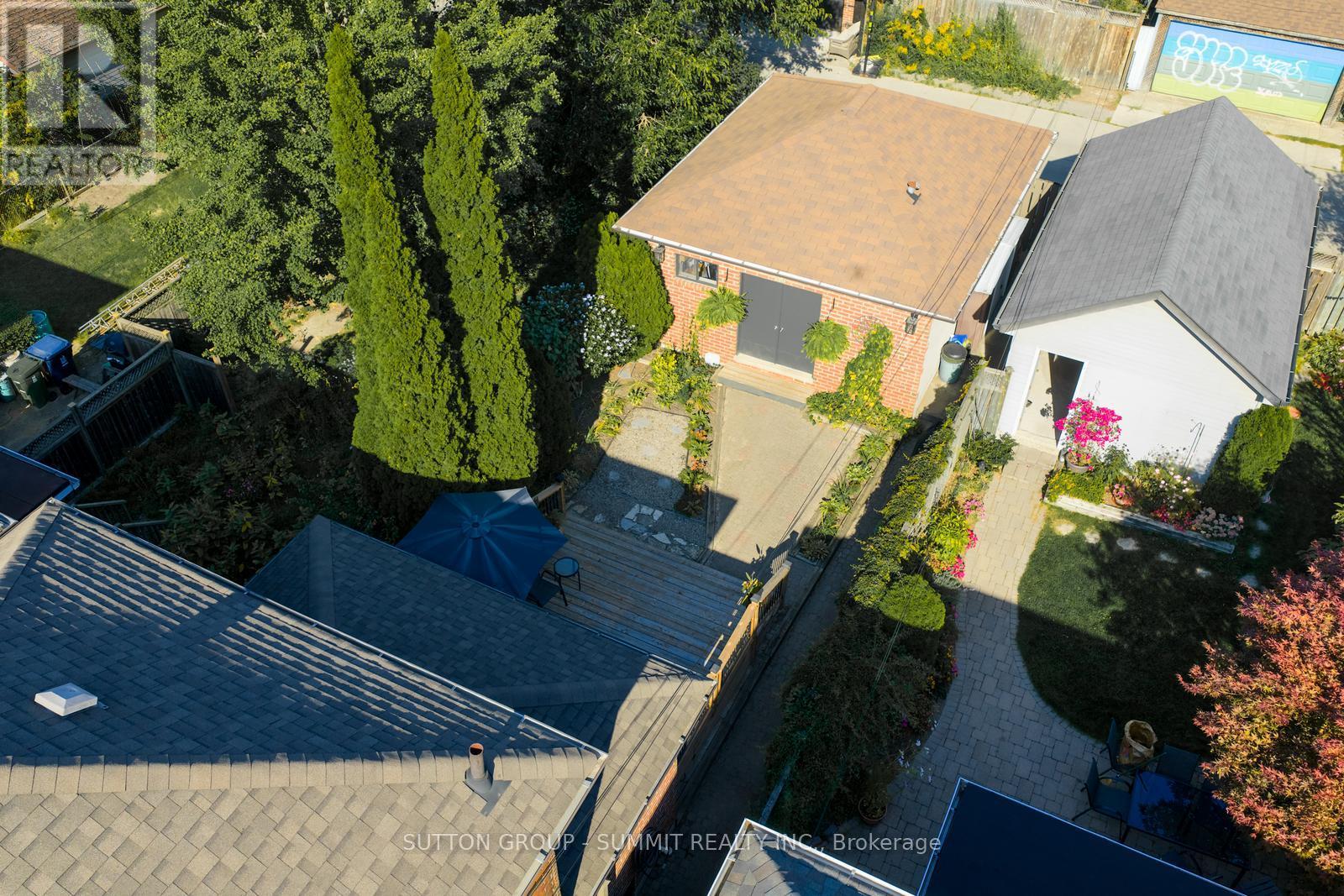 157 Humbercrest Boulevard, Toronto, Ontario  M6S 4L5 - Photo 47 - W12460164
