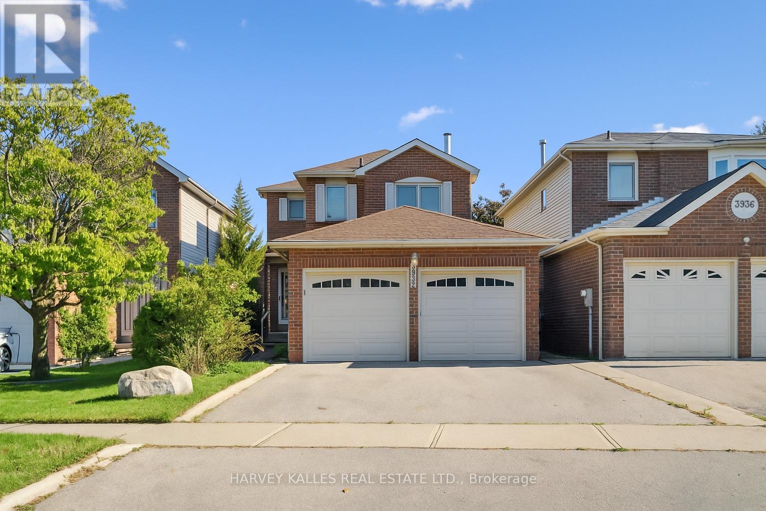 3932 RUSHTON CRESCENT, Mississauga, Ontario