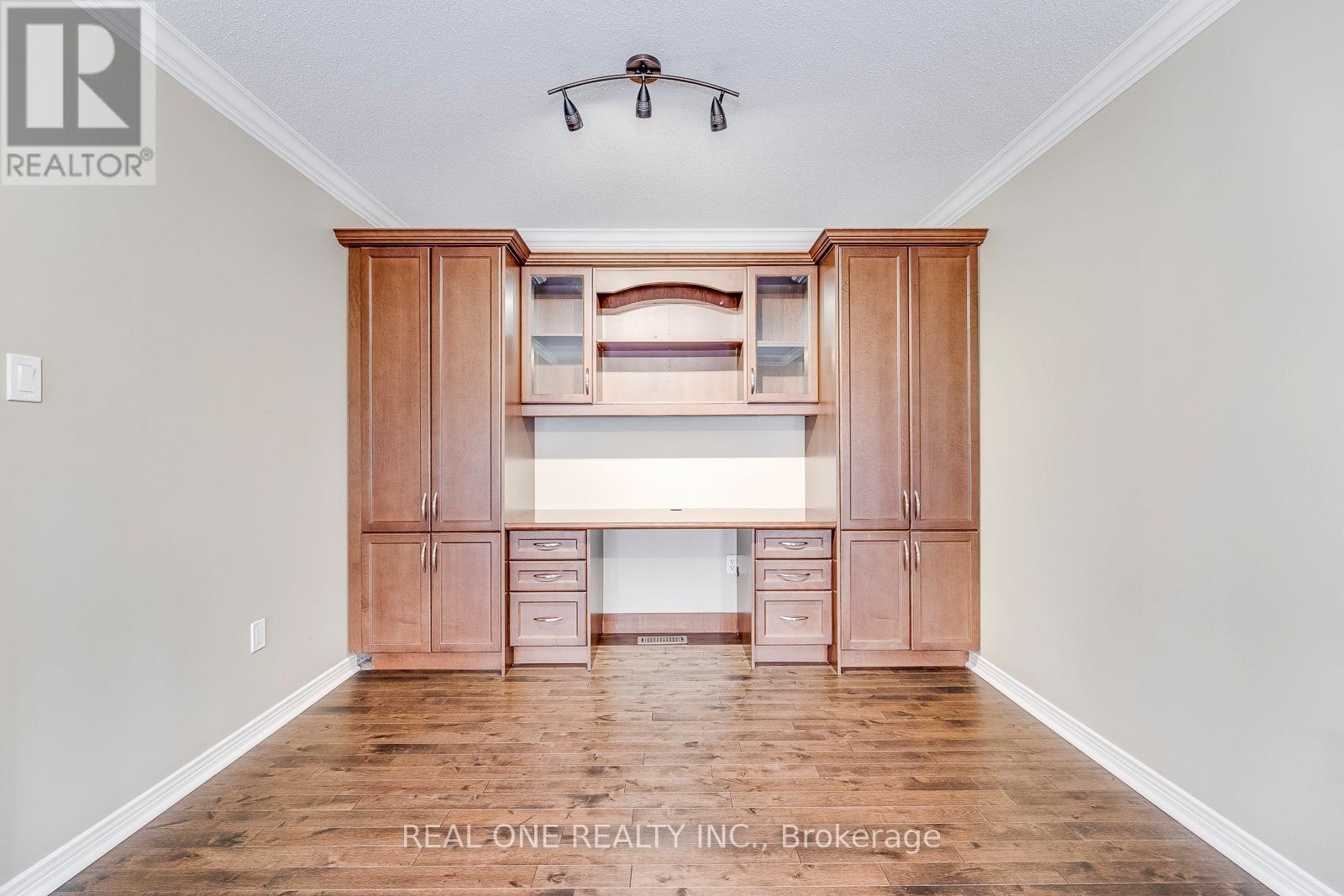 4162 Judson Common, Burlington, Ontario  L7M 0G4 - Photo 19 - W12460186