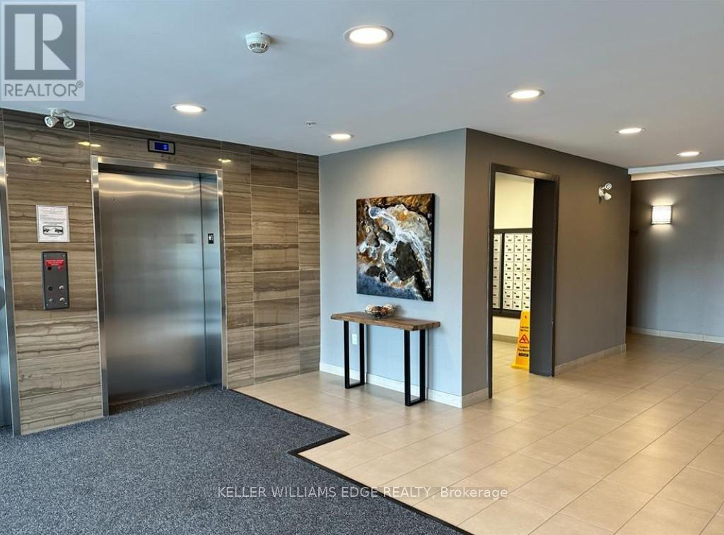 409 - 5020 Corporate Drive, Burlington, Ontario  L7L 0H7 - Photo 3 - W12460220