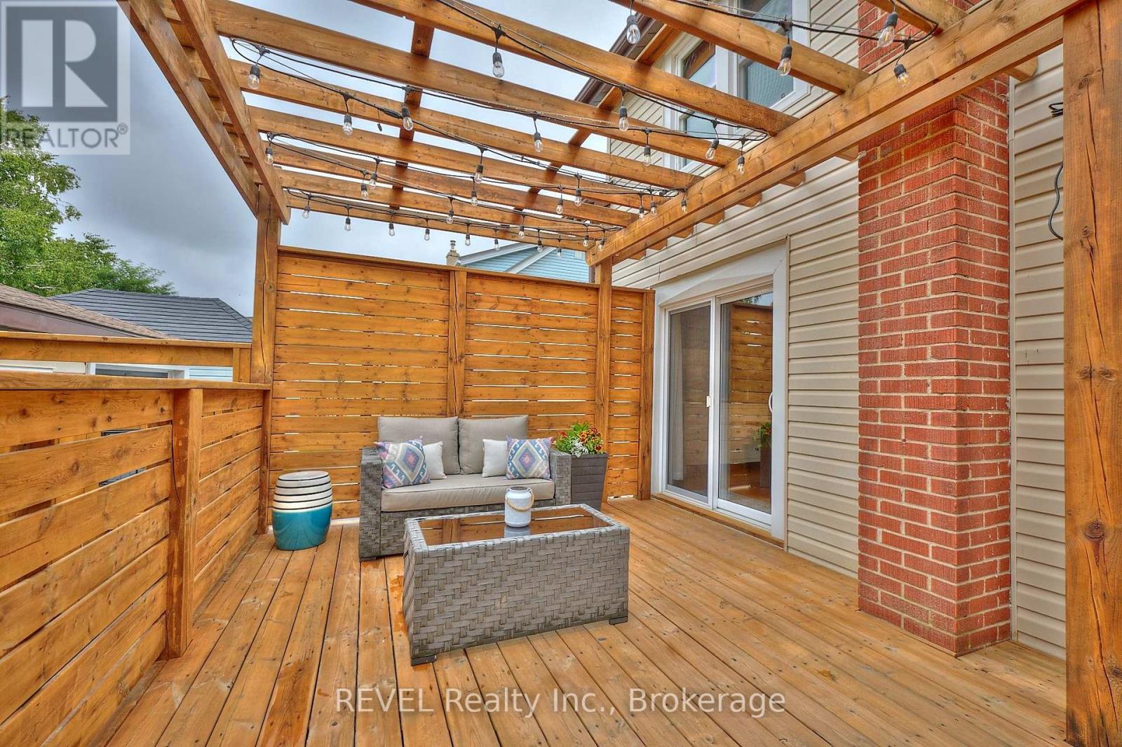 5849 Symmes Street, Niagara Falls, Ontario  L2G 2G4 - Photo 39 - X12406816