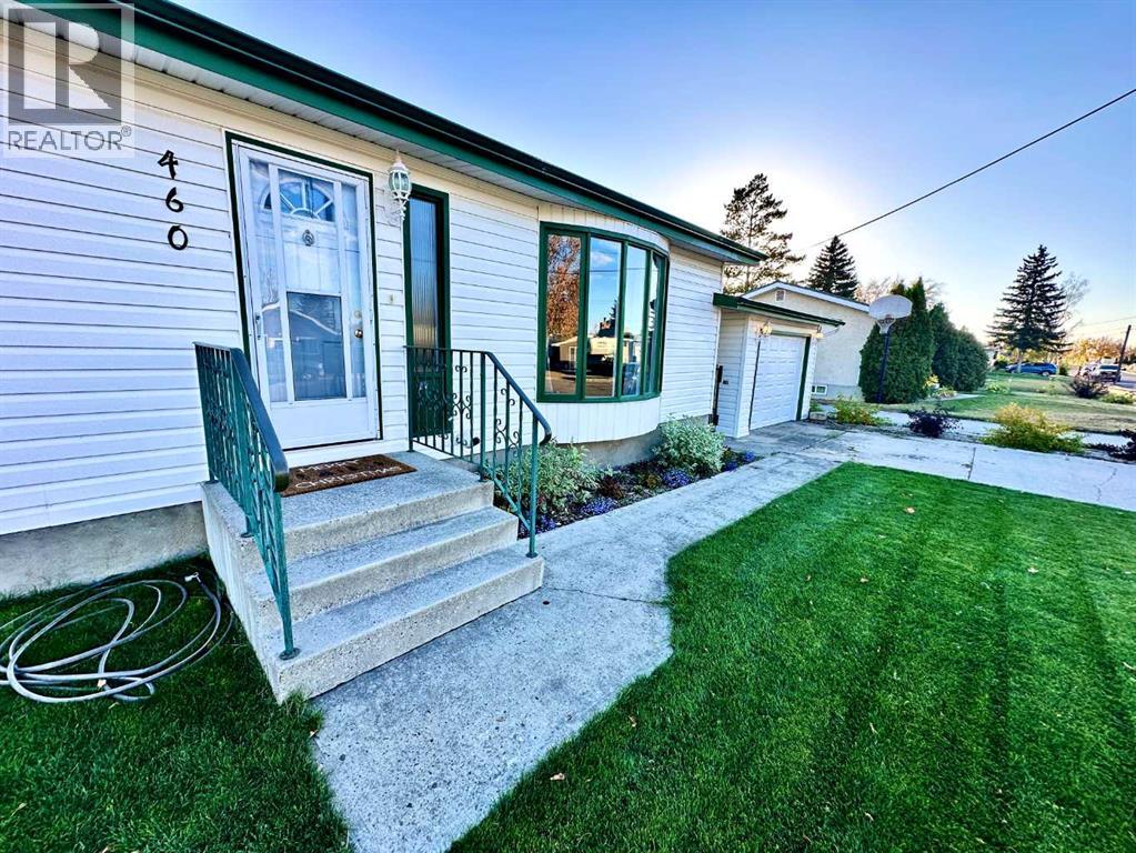 460 16 Street, Fort Macleod, Alberta  T0L 0Z0 - Photo 4 - A2264245