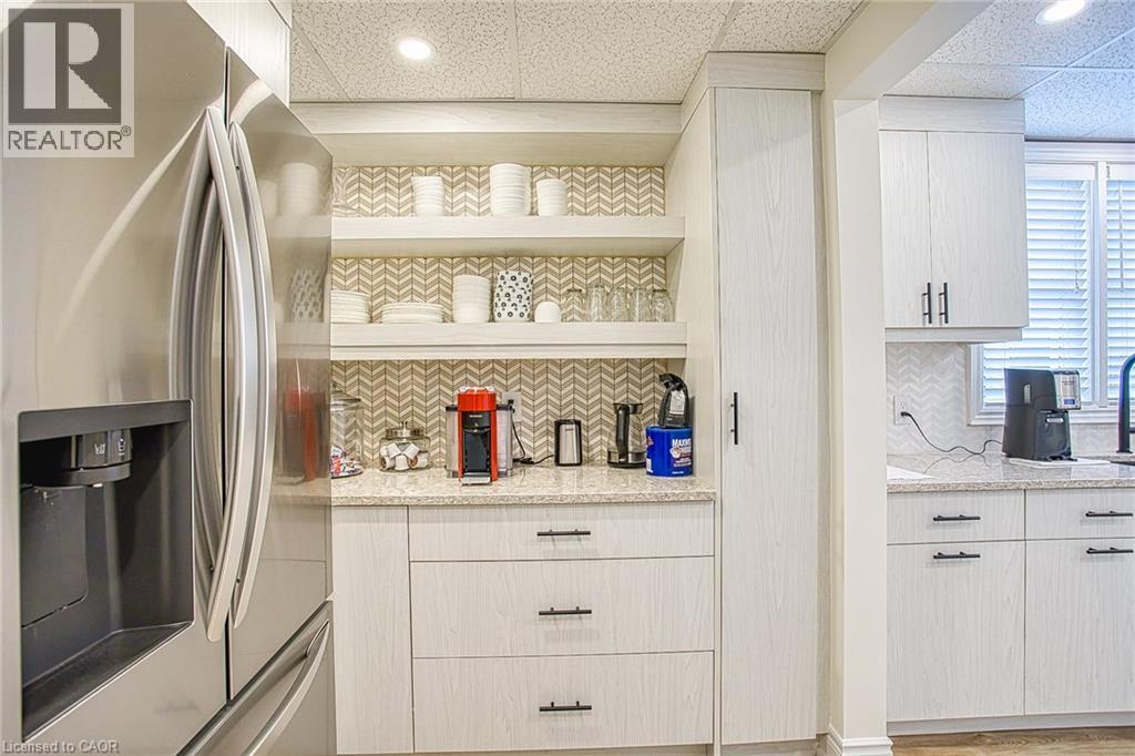 42 Ontario Street, Grimsby, Ontario  L3M 3H1 - Photo 19 - 40771502