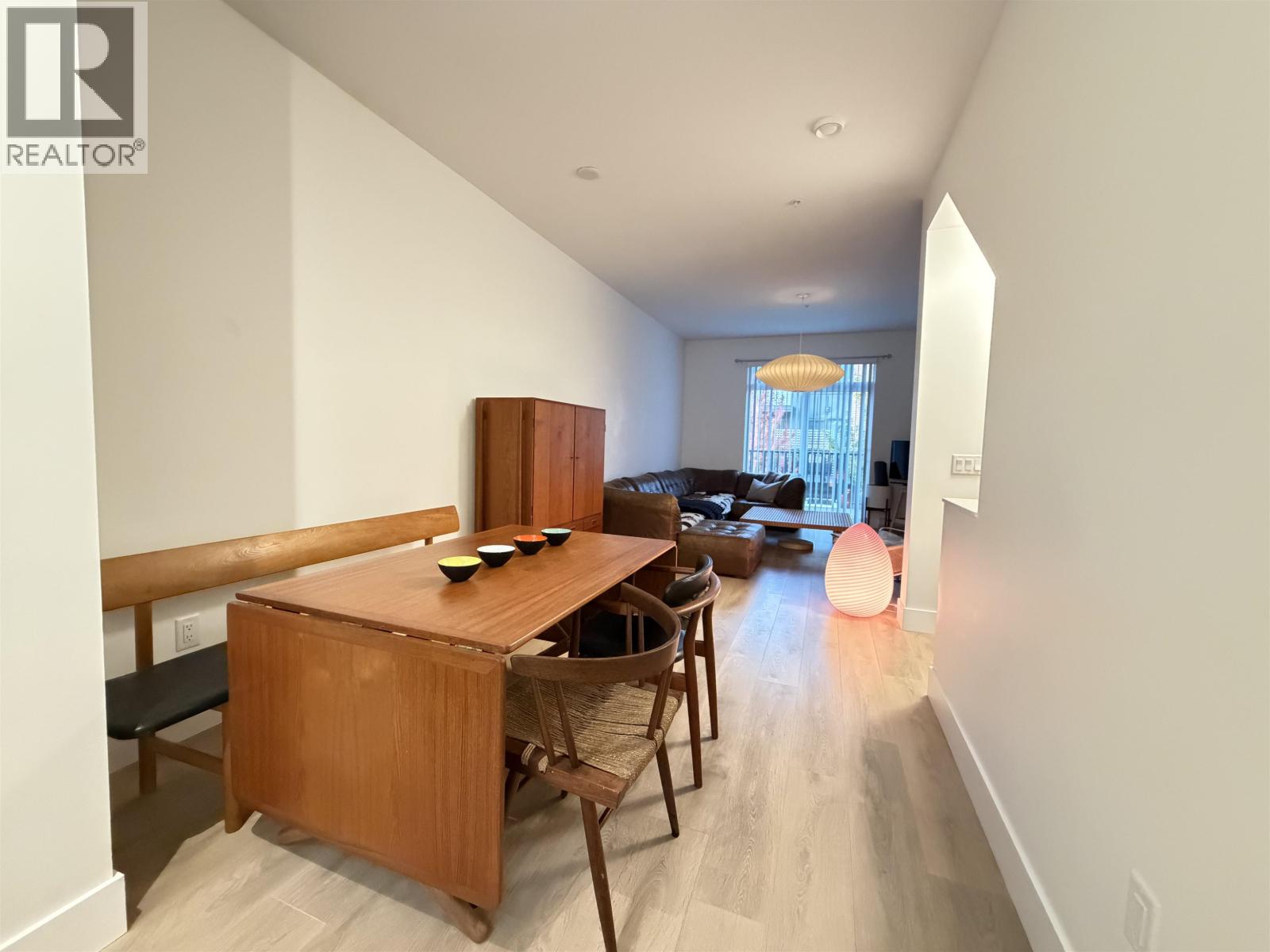 1358 Peakside Place, Squamish, British Columbia  V8B 1A8 - Photo 5 - R3057799