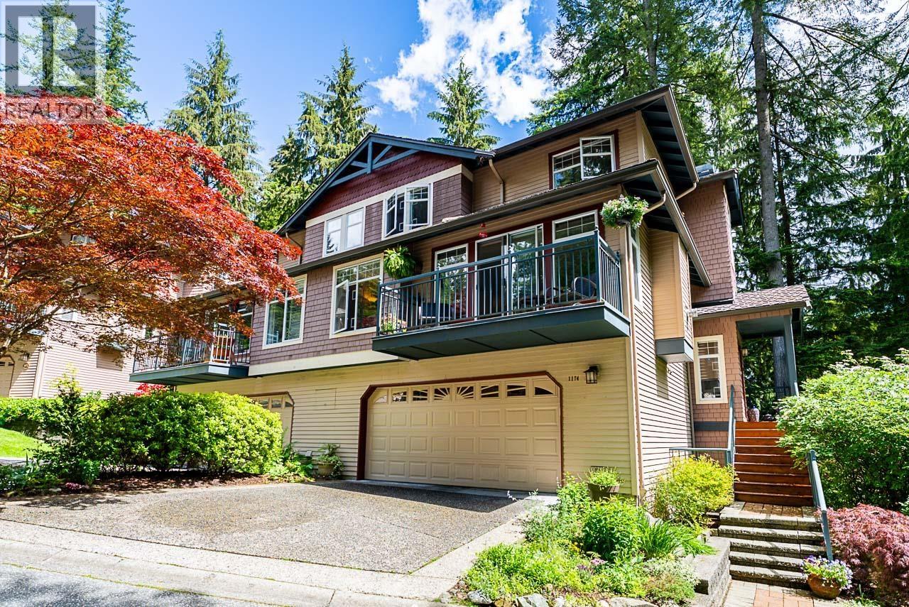 1174 STRATHAVEN DRIVE, north vancouver, British Columbia