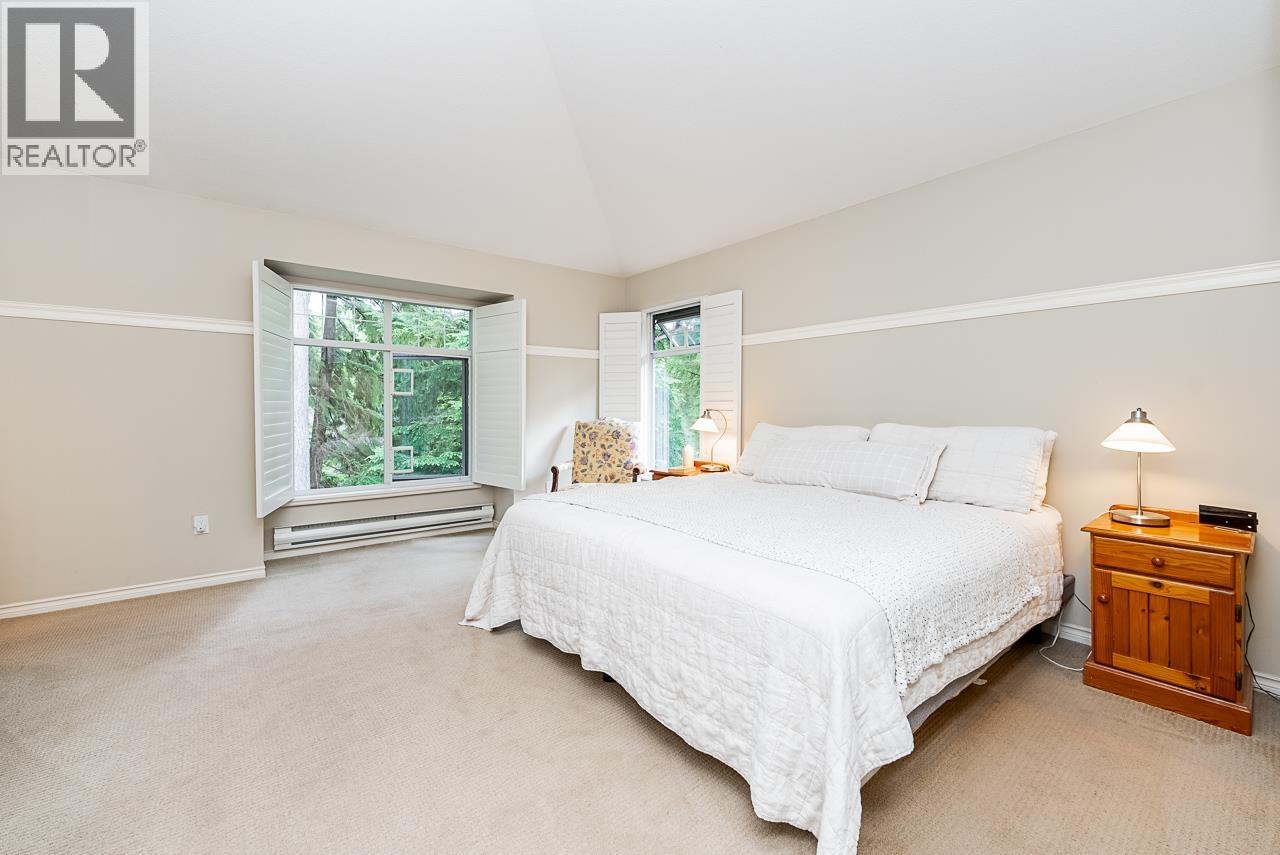 1174 Strathaven Drive, North Vancouver, British Columbia  V7H 2Z6 - Photo 14 - R3057827