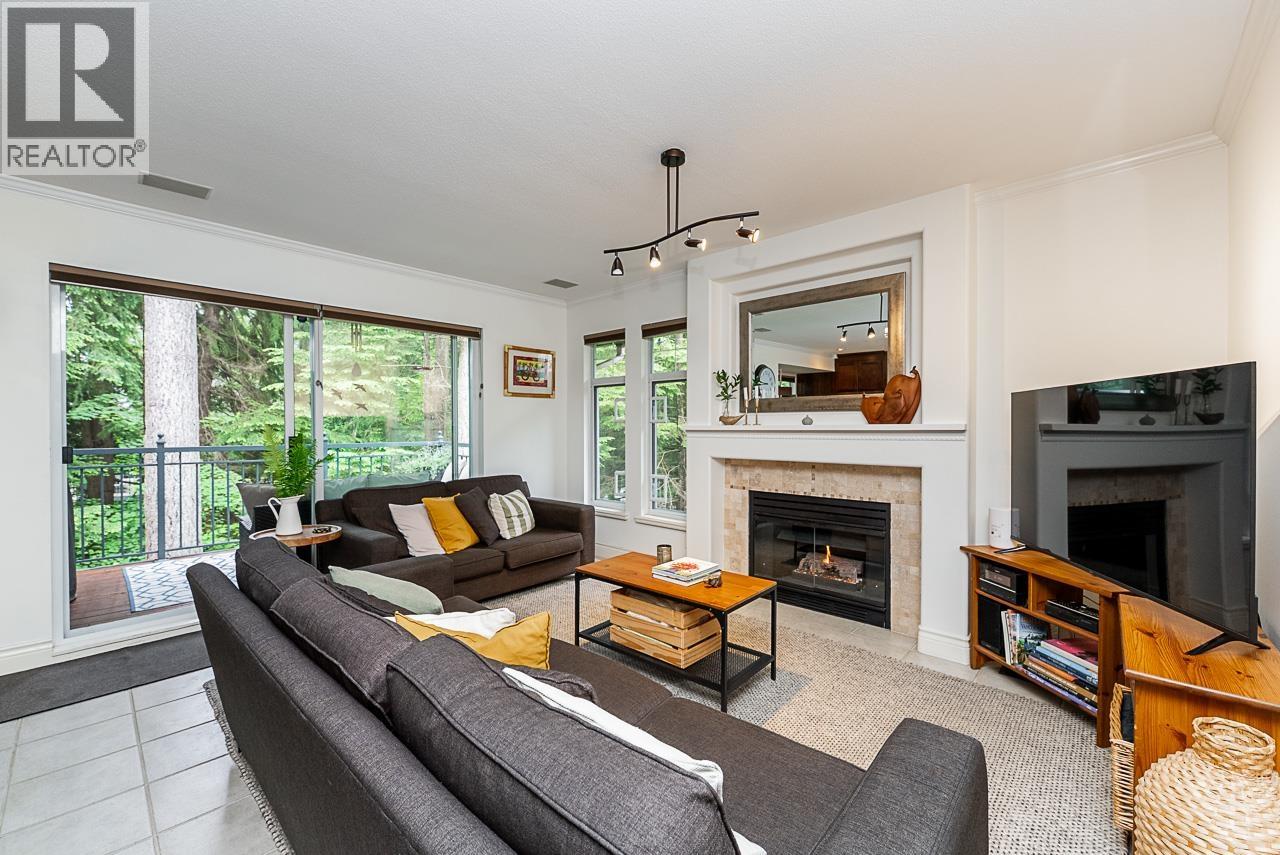 1174 Strathaven Drive, North Vancouver, British Columbia  V7H 2Z6 - Photo 7 - R3057827