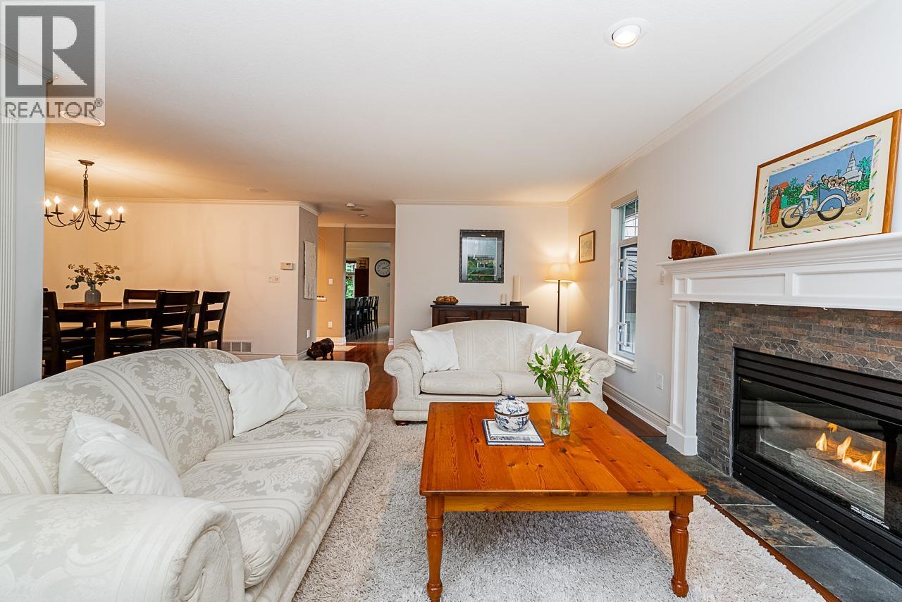 1174 Strathaven Drive, North Vancouver, British Columbia  V7H 2Z6 - Photo 8 - R3057827