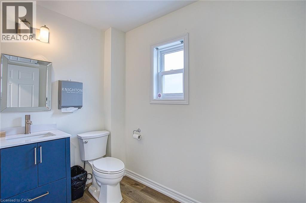 42 Ontario Street, Grimsby, Ontario  L3M 3H1 - Photo 9 - 40771502