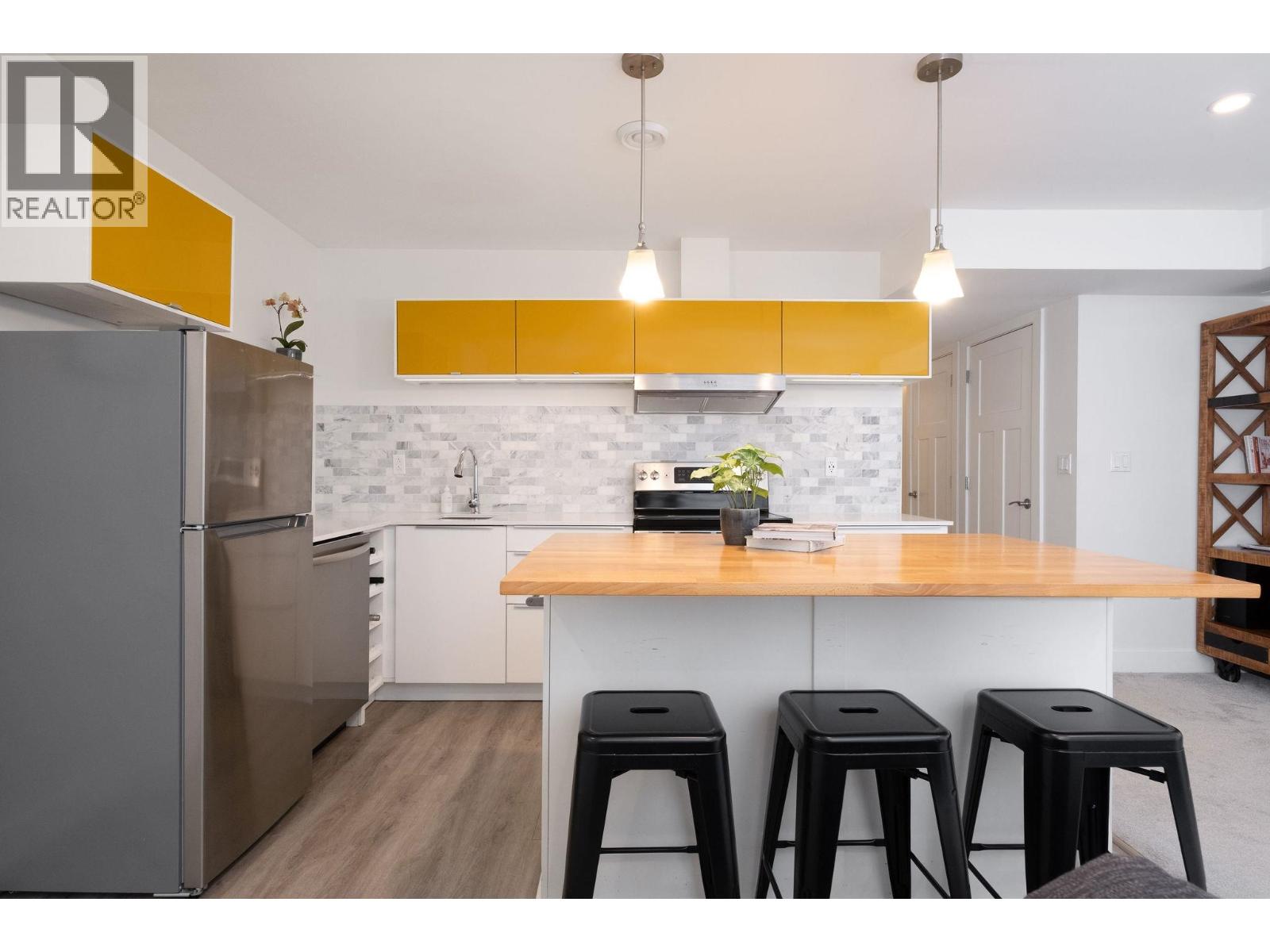 308 E 9th Street, North Vancouver, British Columbia  V7L 2B2 - Photo 22 - R3057829