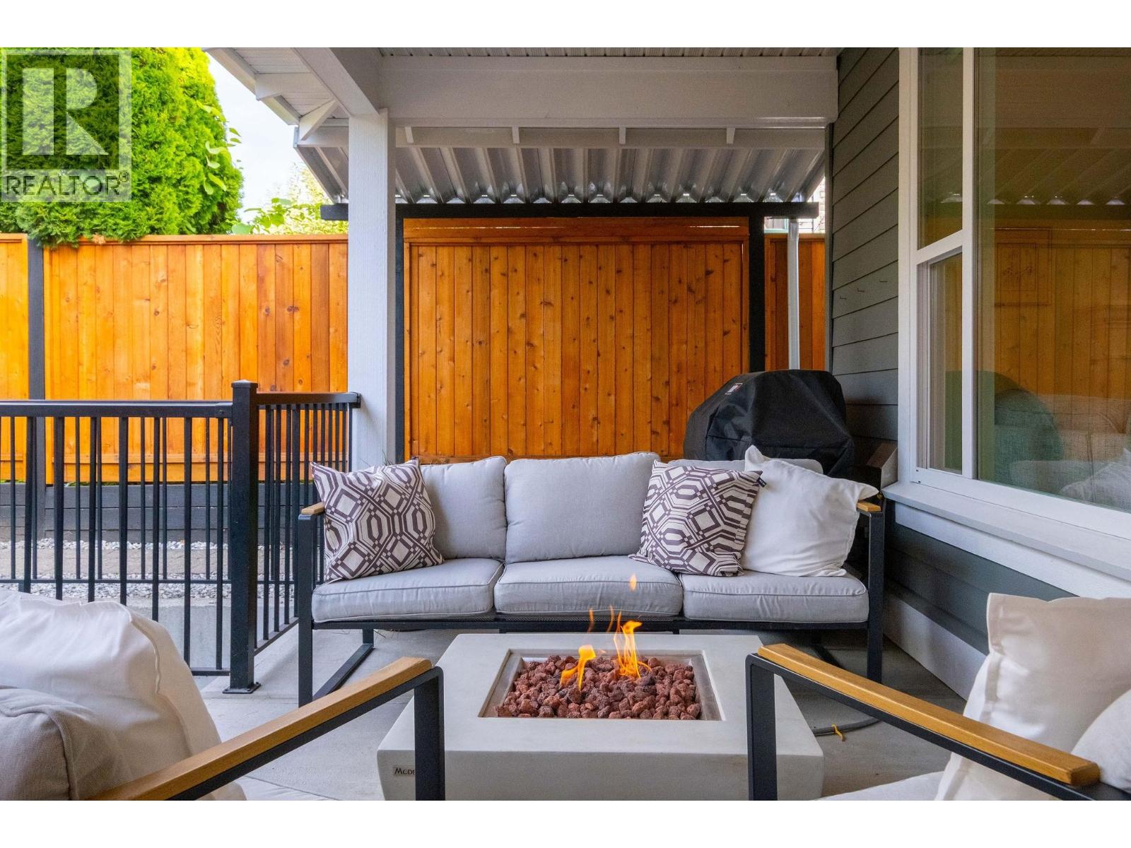 308 E 9th Street, North Vancouver, British Columbia  V7L 2B2 - Photo 29 - R3057829