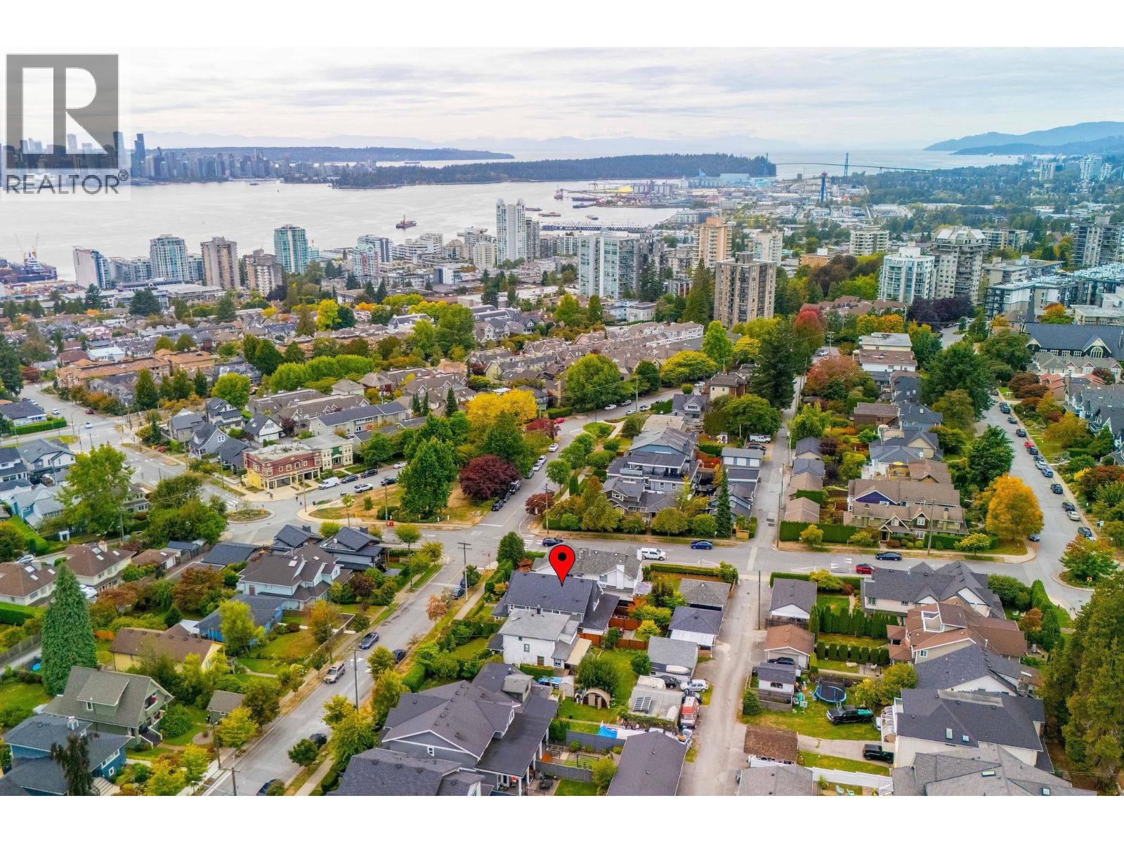 308 E 9th Street, North Vancouver, British Columbia  V7L 2B2 - Photo 34 - R3057829