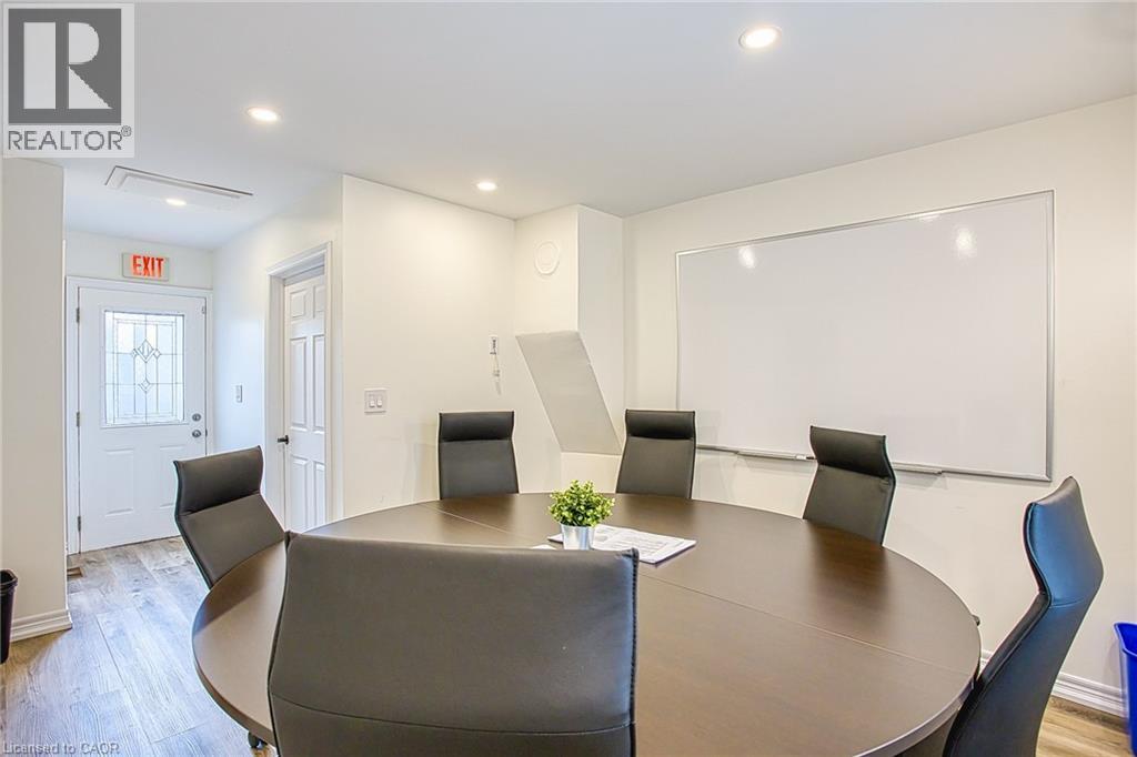 42 Ontario Street, Grimsby, Ontario  L3M 3H1 - Photo 8 - 40771502