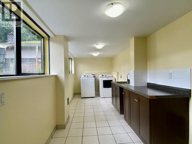 1036 Como Lake Avenue, Coquitlam, British Columbia  V3J 3N6 - Photo 21 - R3057824