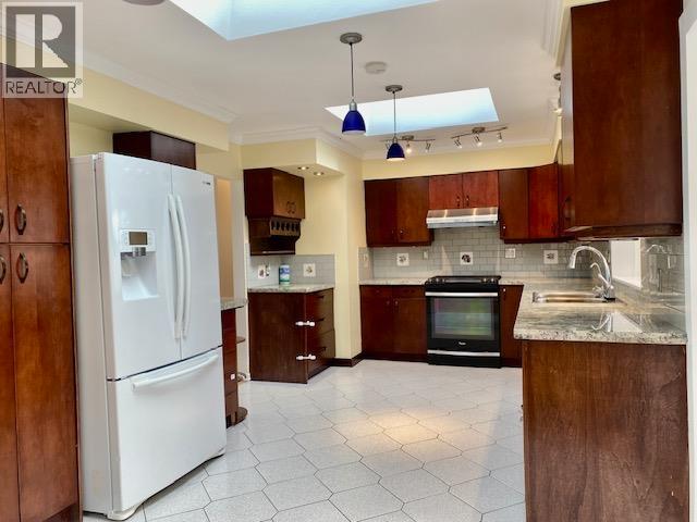 1036 Como Lake Avenue, Coquitlam, British Columbia  V3J 3N6 - Photo 3 - R3057824