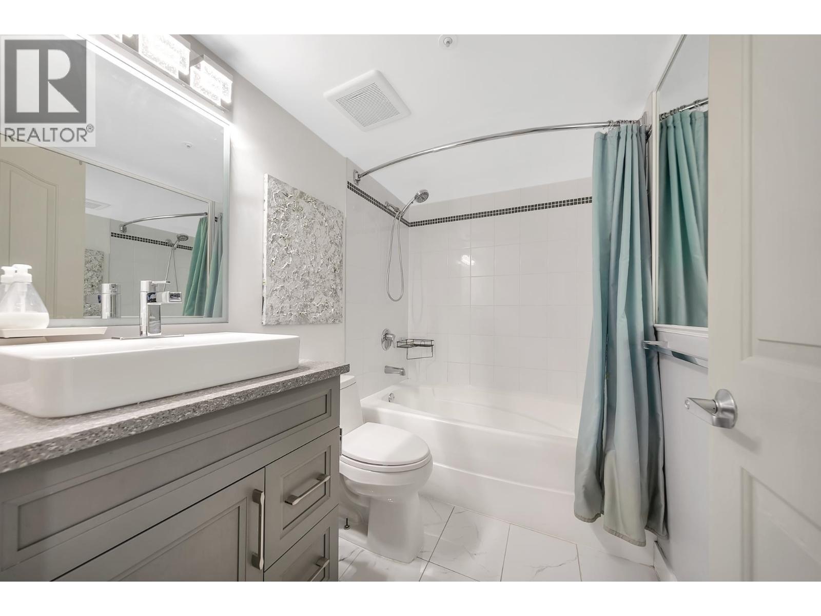 3201 183 Keefer Place, Vancouver, British Columbia  V6B 6B9 - Photo 10 - R3057787