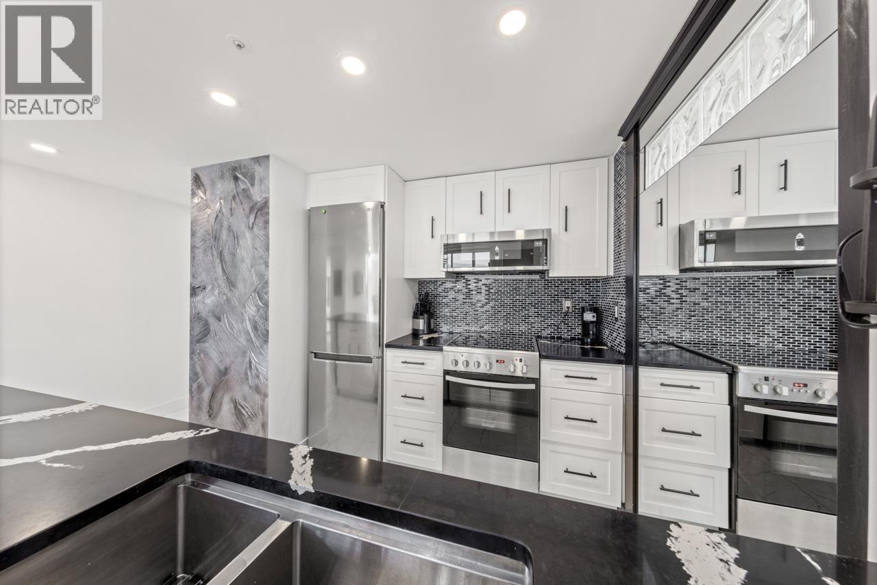 3201 183 Keefer Place, Vancouver, British Columbia  V6B 6B9 - Photo 3 - R3057787