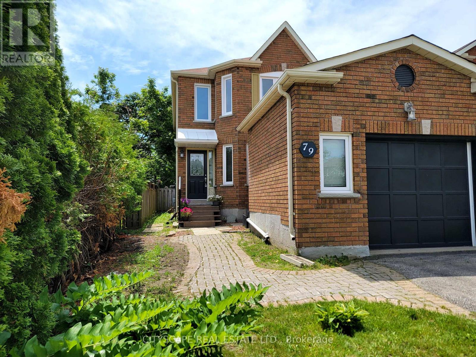 79 Weatherup Crescent, Barrie, Ontario  L4N 7J7 - Photo 2 - S12459720