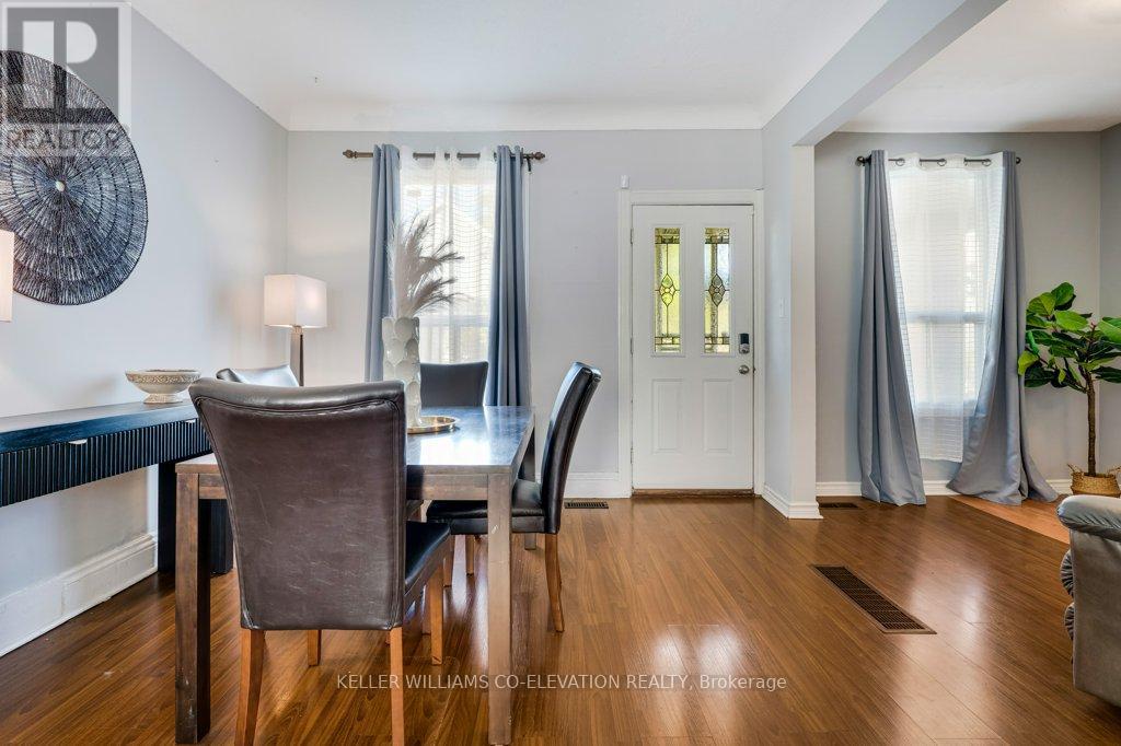 14 Minto Avenue, Hamilton, Ontario  L8L 6E2 - Photo 11 - X12460049