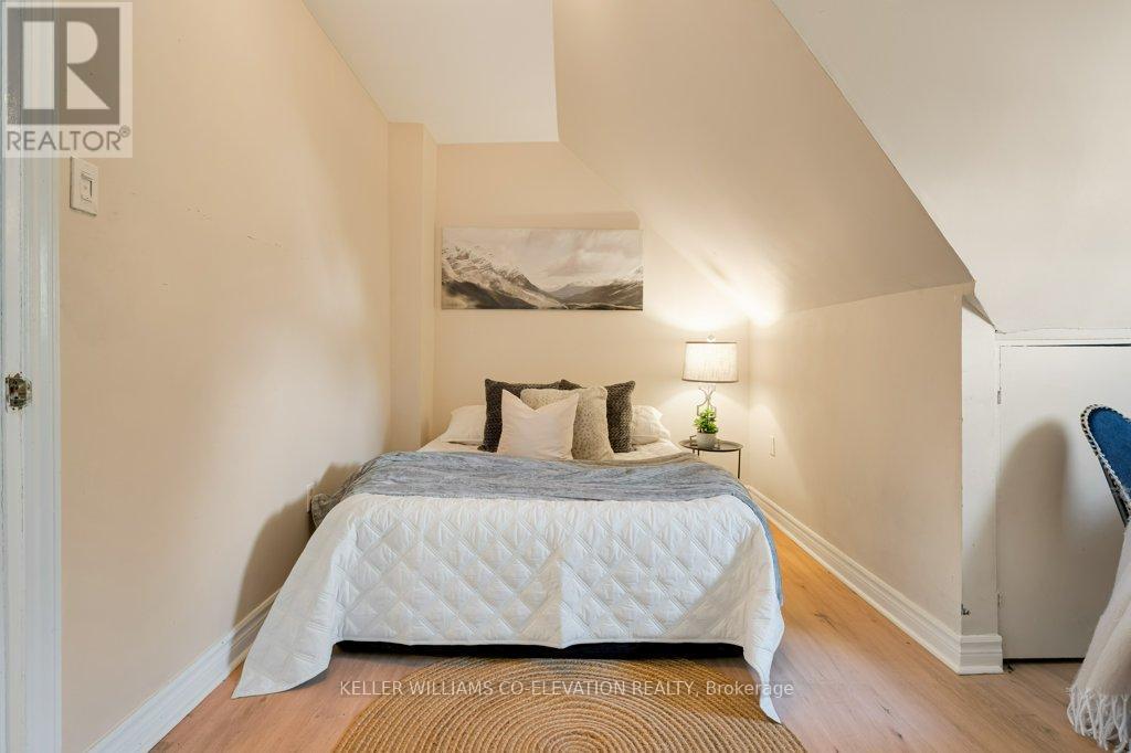 14 Minto Avenue, Hamilton, Ontario  L8L 6E2 - Photo 25 - X12460049