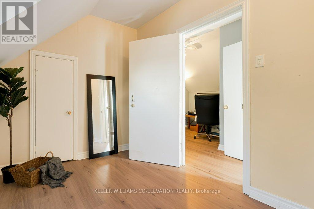 14 Minto Avenue, Hamilton, Ontario  L8L 6E2 - Photo 26 - X12460049