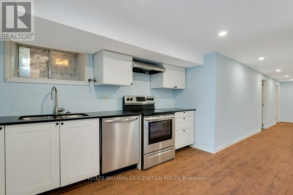 14 Minto Avenue, Hamilton, Ontario  L8L 6E2 - Photo 30 - X12460049