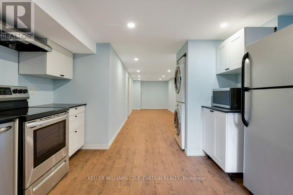 14 Minto Avenue, Hamilton, Ontario  L8L 6E2 - Photo 31 - X12460049