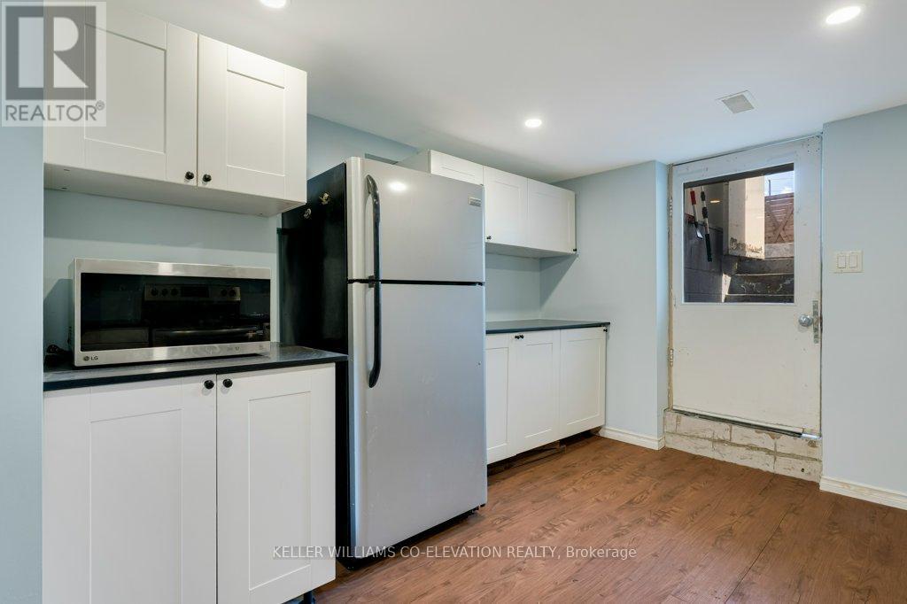 14 Minto Avenue, Hamilton, Ontario  L8L 6E2 - Photo 32 - X12460049