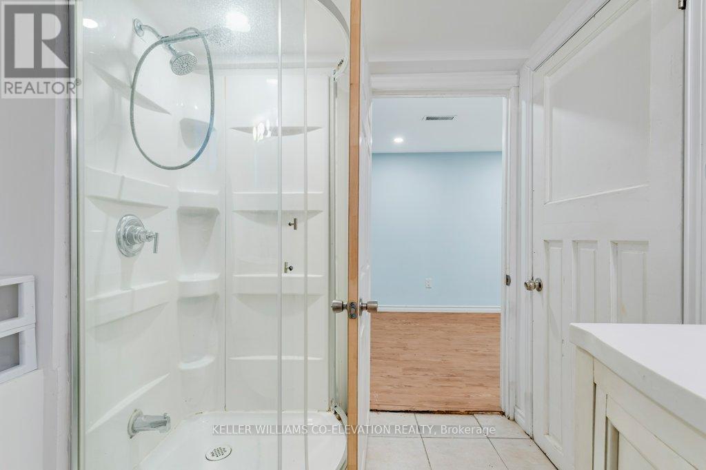 14 Minto Avenue, Hamilton, Ontario  L8L 6E2 - Photo 38 - X12460049