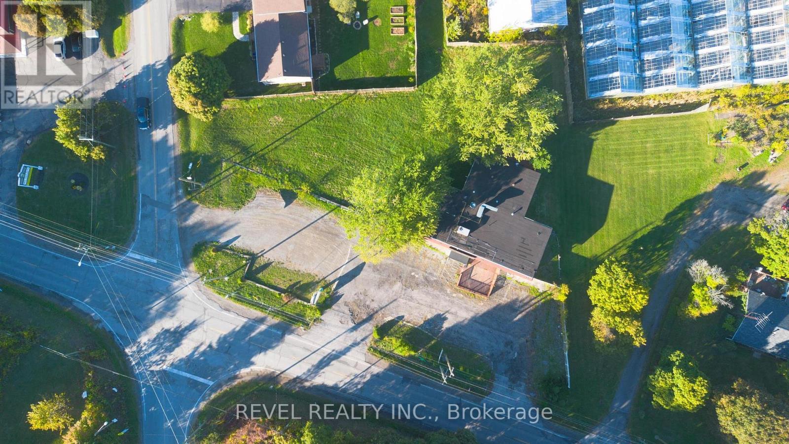 5391 King Street, Lincoln, Ontario  L0R 1B3 - Photo 11 - X12460057