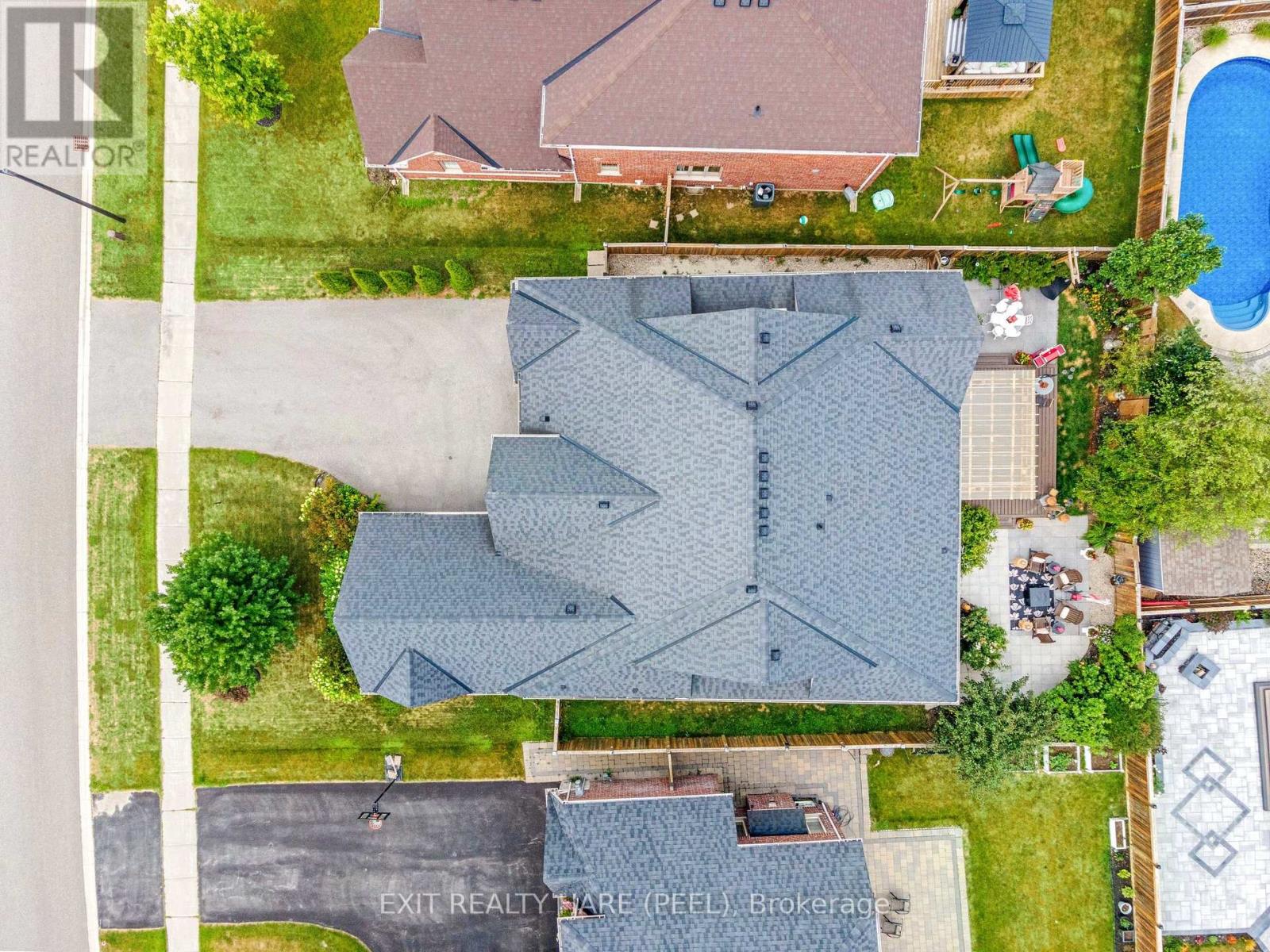 17 Anderson Avenue, Mono, Ontario  L9W 6W6 - Photo 2 - X12460070