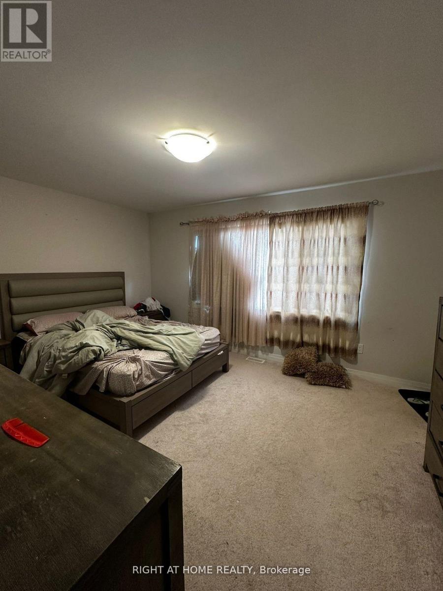 110 Yale Drive, Hamilton, Ontario  L0R 1W0 - Photo 13 - X12460074