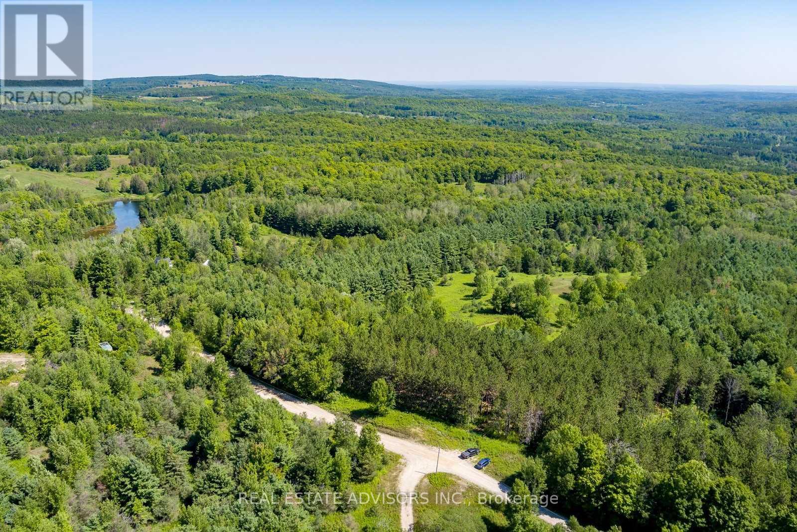 637519 Prince Of Wales Road, Mulmur, Ontario  L0N 1J0 - Photo 2 - X12460100