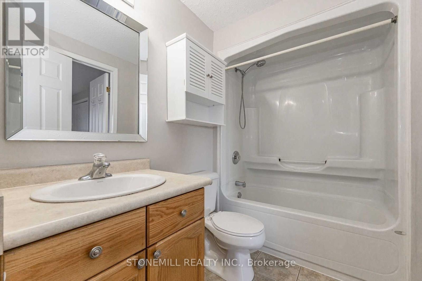 34 - 31 Schroder Crescent, Guelph, Ontario  N1E 7M6 - Photo 9 - X12460124