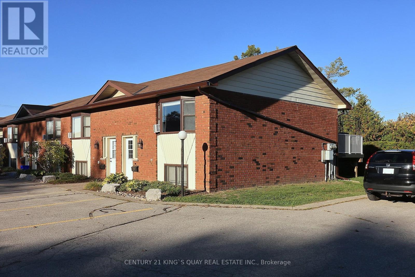 29 - 115 Mary Street W, Kawartha Lakes, Ontario  K9V 2N7 - Photo 4 - X12460126