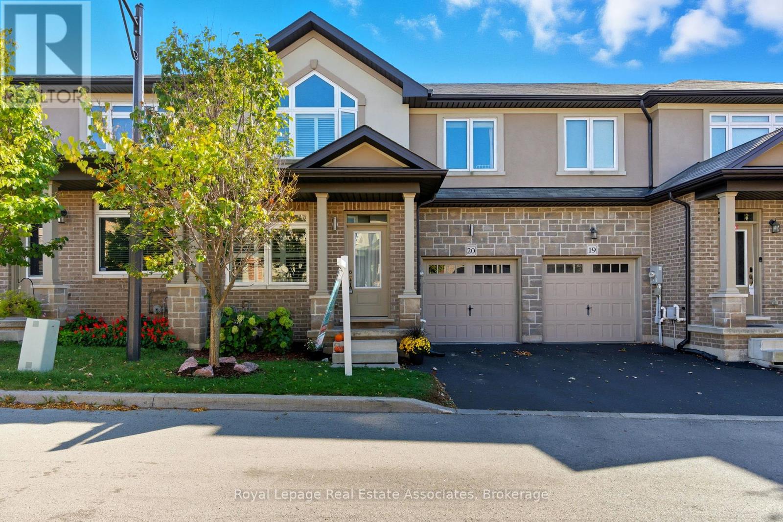 20 - 421 KITTY MURRAY LANE, Hamilton, Ontario