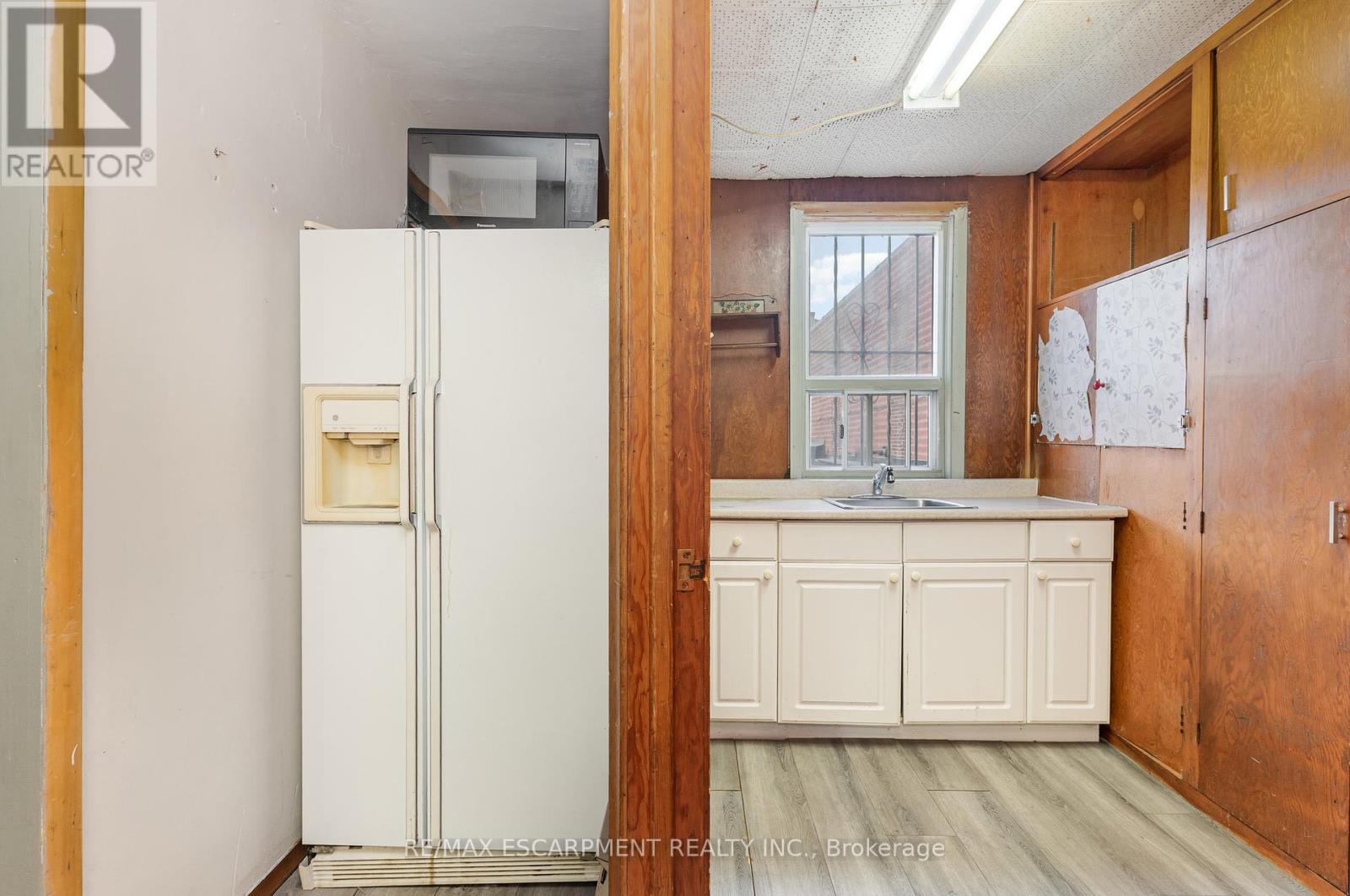 201 Ottawa Street N, Hamilton, Ontario  L8H 3Z4 - Photo 23 - X12460181
