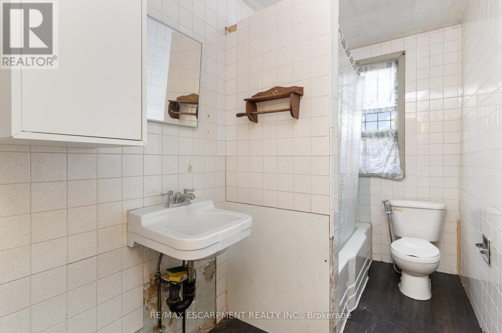 201 Ottawa Street N, Hamilton, Ontario  L8H 3Z4 - Photo 25 - X12460181