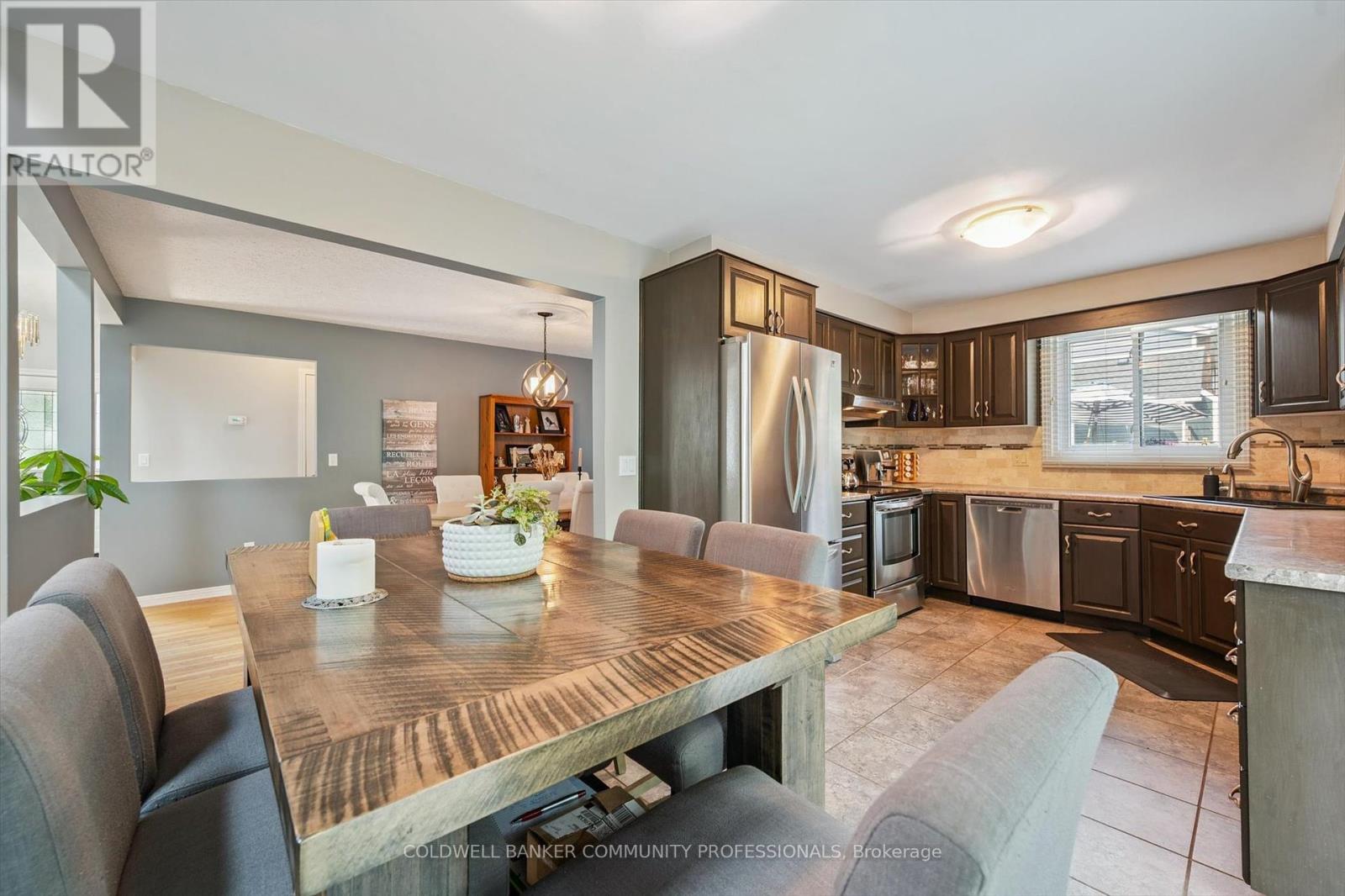 1 Thornhill Drive, Guelph, Ontario  N1H 7Z6 - Photo 12 - X12460228