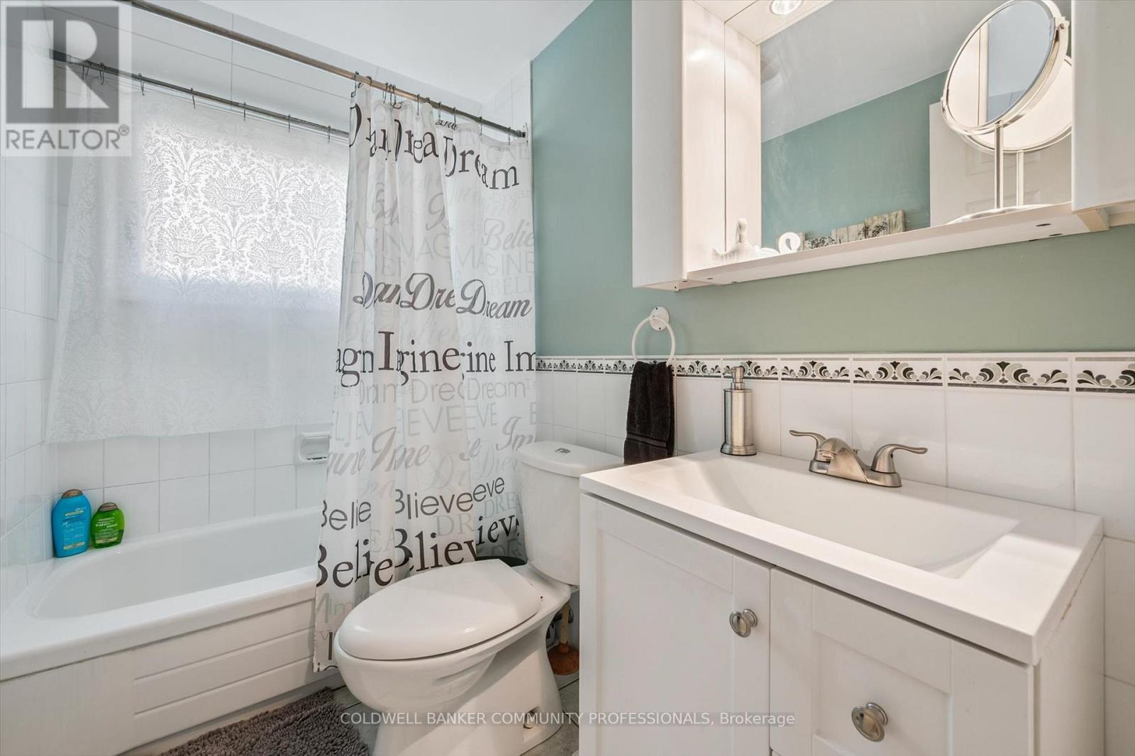 1 Thornhill Drive, Guelph, Ontario  N1H 7Z6 - Photo 30 - X12460228
